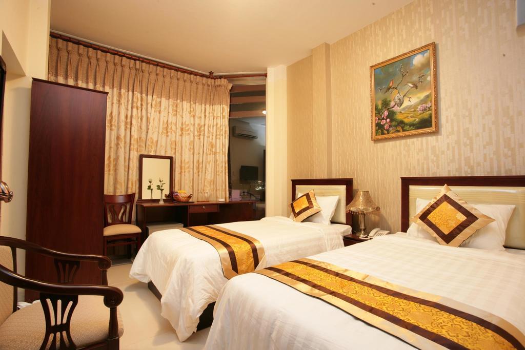 Nhat Hoang Hostel โฮจิมินห์ซิตี้ ภายนอก รูปภาพ